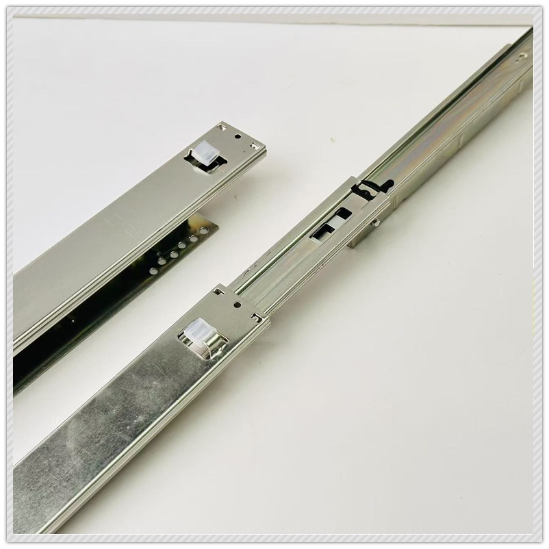 HH4508 Ball bearing slide (Metal drawer/Wirebracket) HH4508 Ball bearing slide (Metal drawer/Wirebracket)